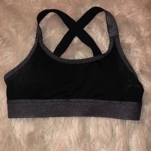 Aerie Sportsbra with claps